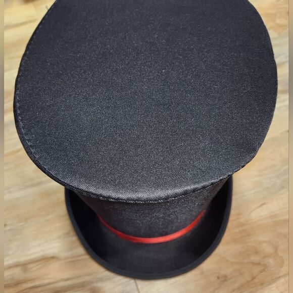🔹️NWT Black & Red Tall Top Hat - Picture 7 of 11